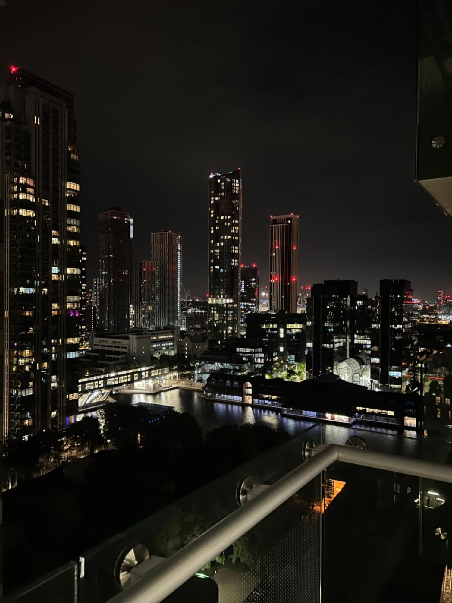 Apartment In Canary Wharf London Exterior photo